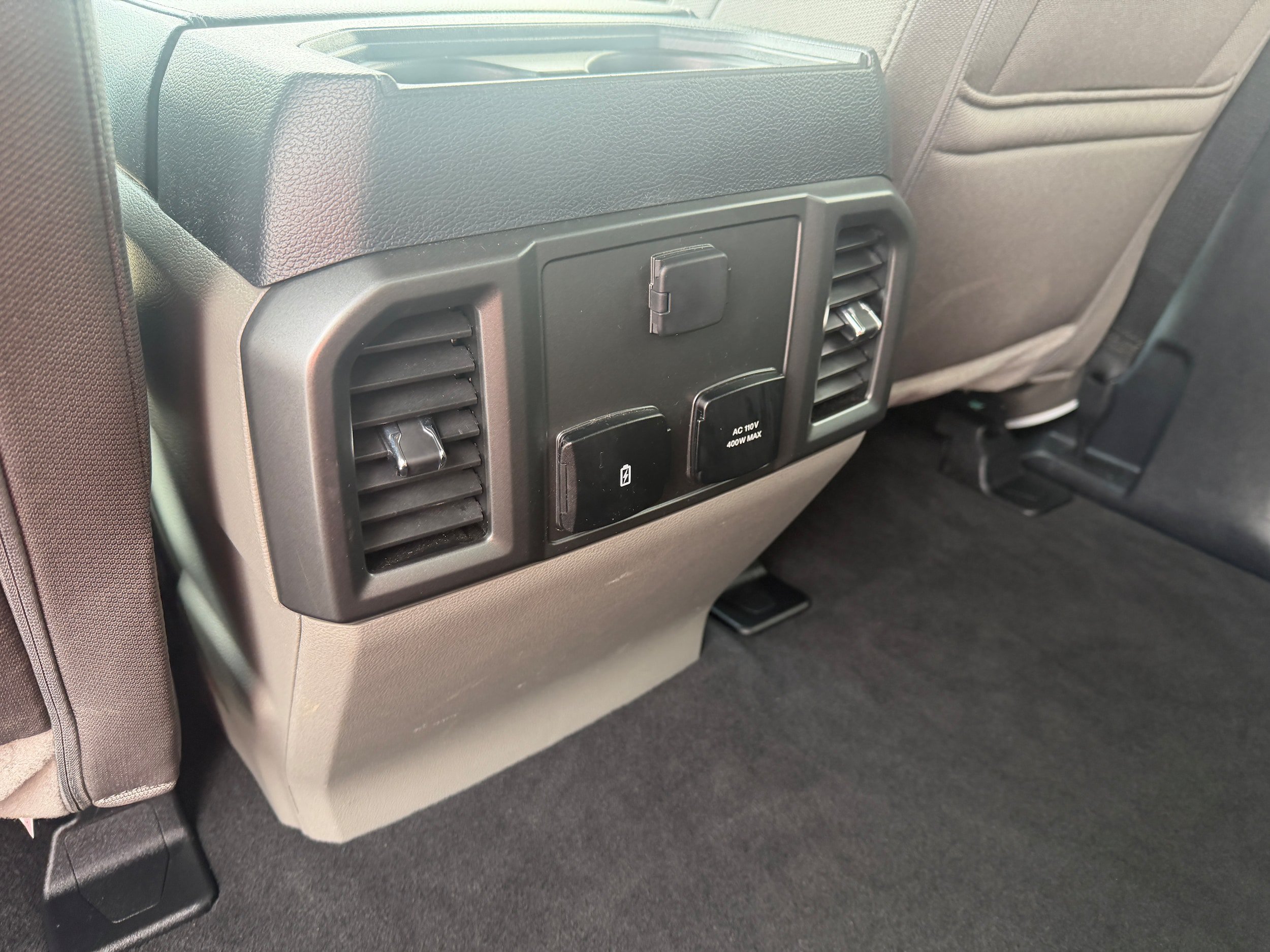 Certified 2022 Ford F250 XLT w/ XLT Premium Package AWD/4WD image 19