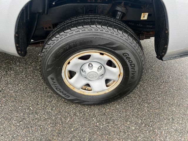 Used 2018 Toyota Tacoma SR5 AWD/4WD image 61