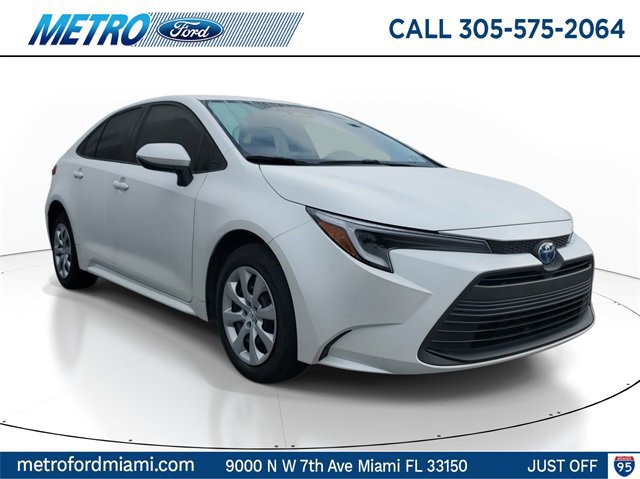 Used 2024 Toyota Corolla LE image 4