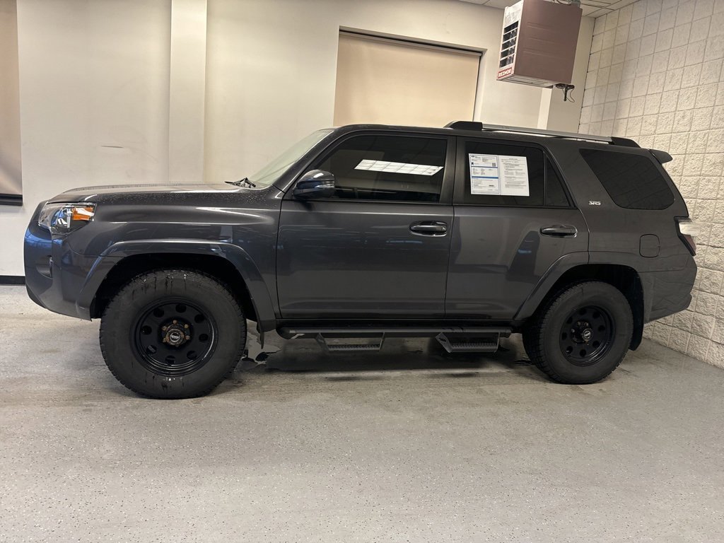 Used 2019 Toyota 4Runner SR5 image 11