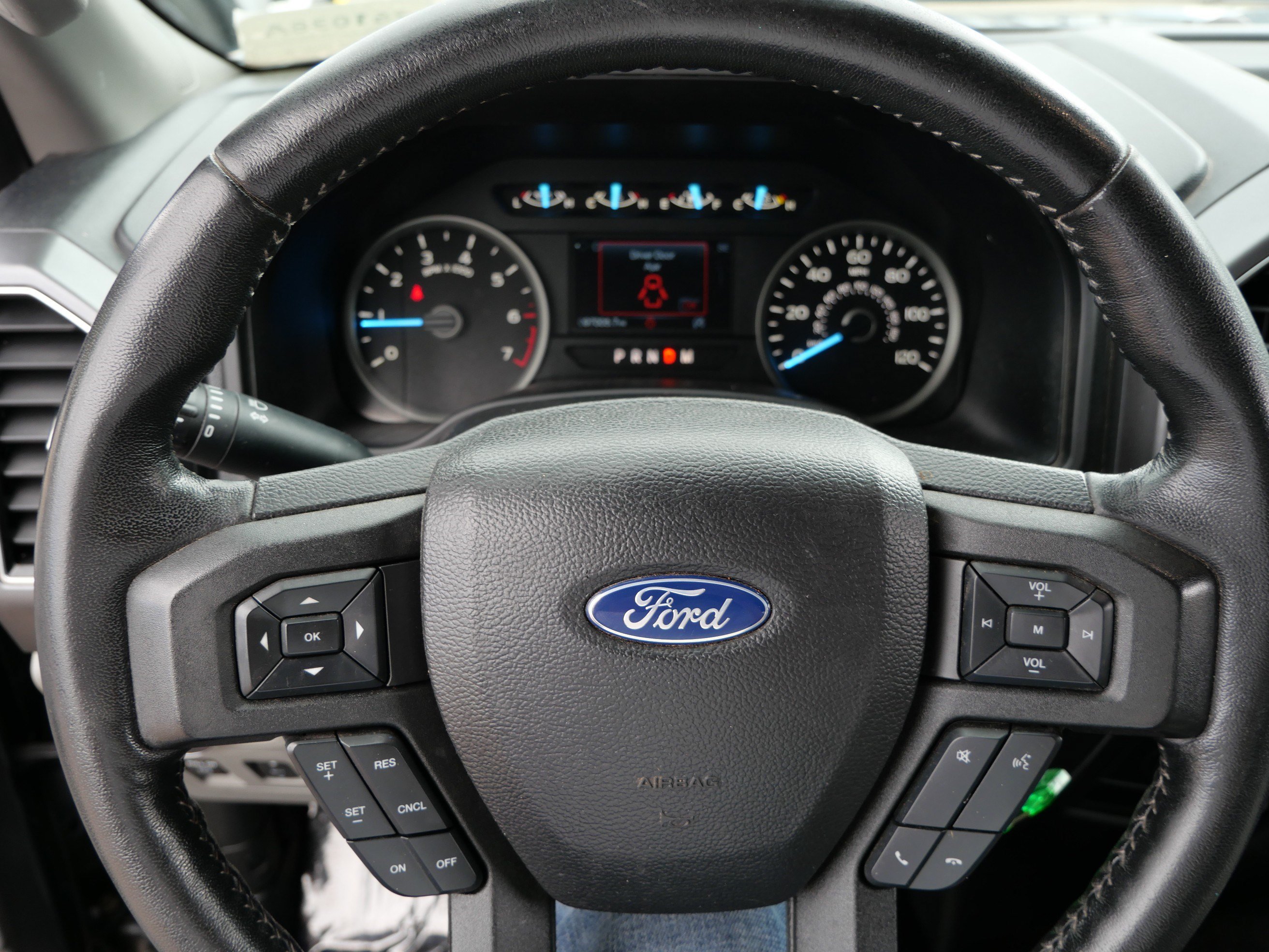 Certified 2018 Ford F150 XLT w/ Equipment Group 302A Luxury AWD/4WD image 25