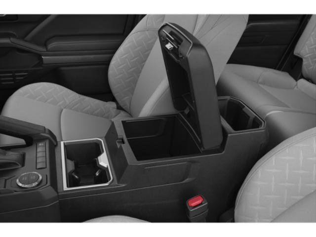 Used 2025 Toyota Tacoma SR5 AWD/4WD image 13