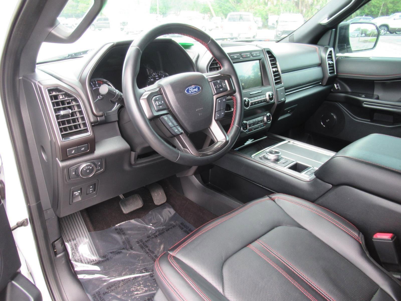 Certified 2021 Ford Expedition Limited RWD image 16