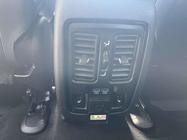 Used 2024 Dodge Durango GT RWD image 16