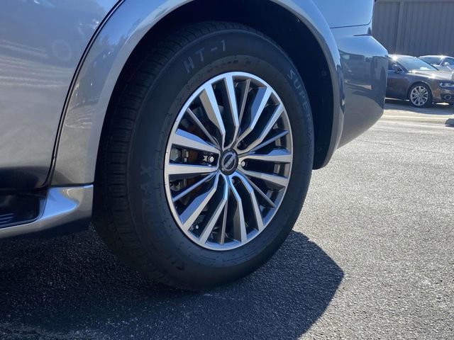 Used 2022 Nissan Armada SL w/ Captain's Chairs Package image 11
