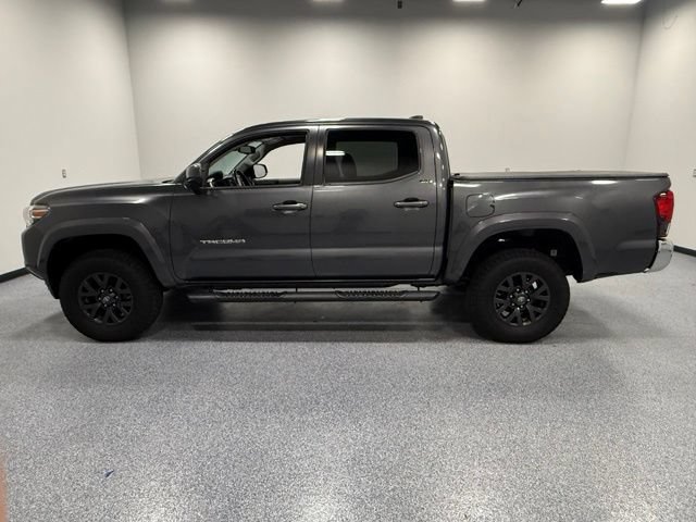 Used 2021 Toyota Tacoma SR5 RWD image 8
