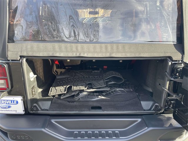 Used 2018 Jeep Wrangler Unlimited Rubicon image 29