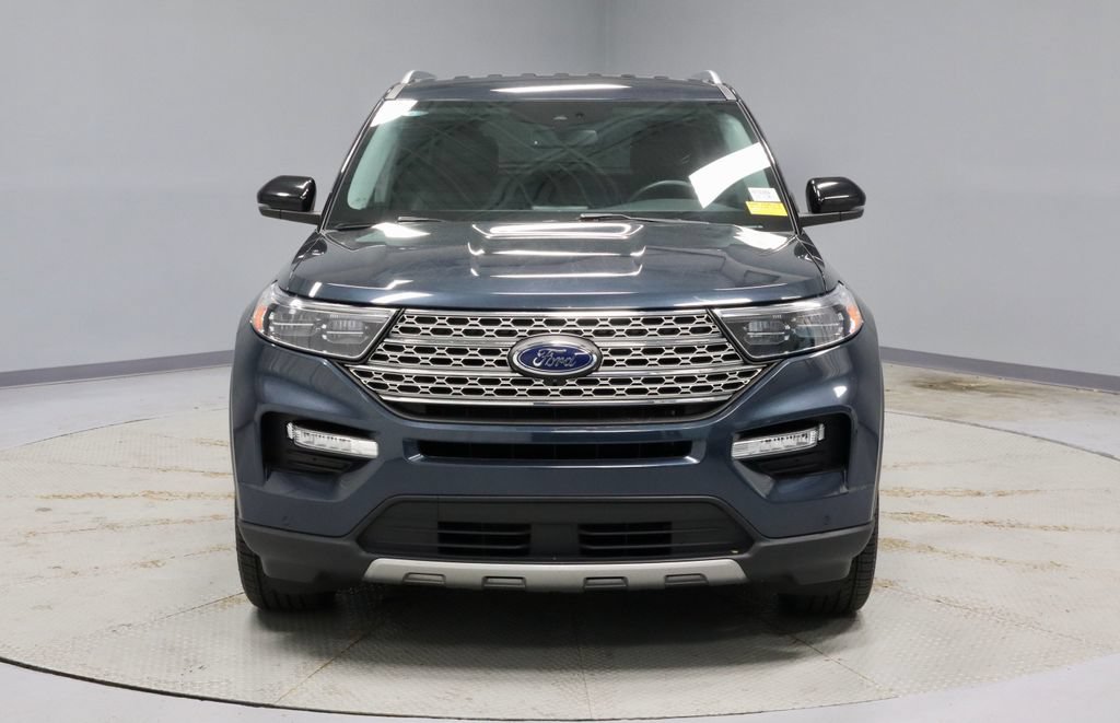 Certified 2023 Ford Explorer Limited w/ Equipment Group 301A AWD/4WD image 8