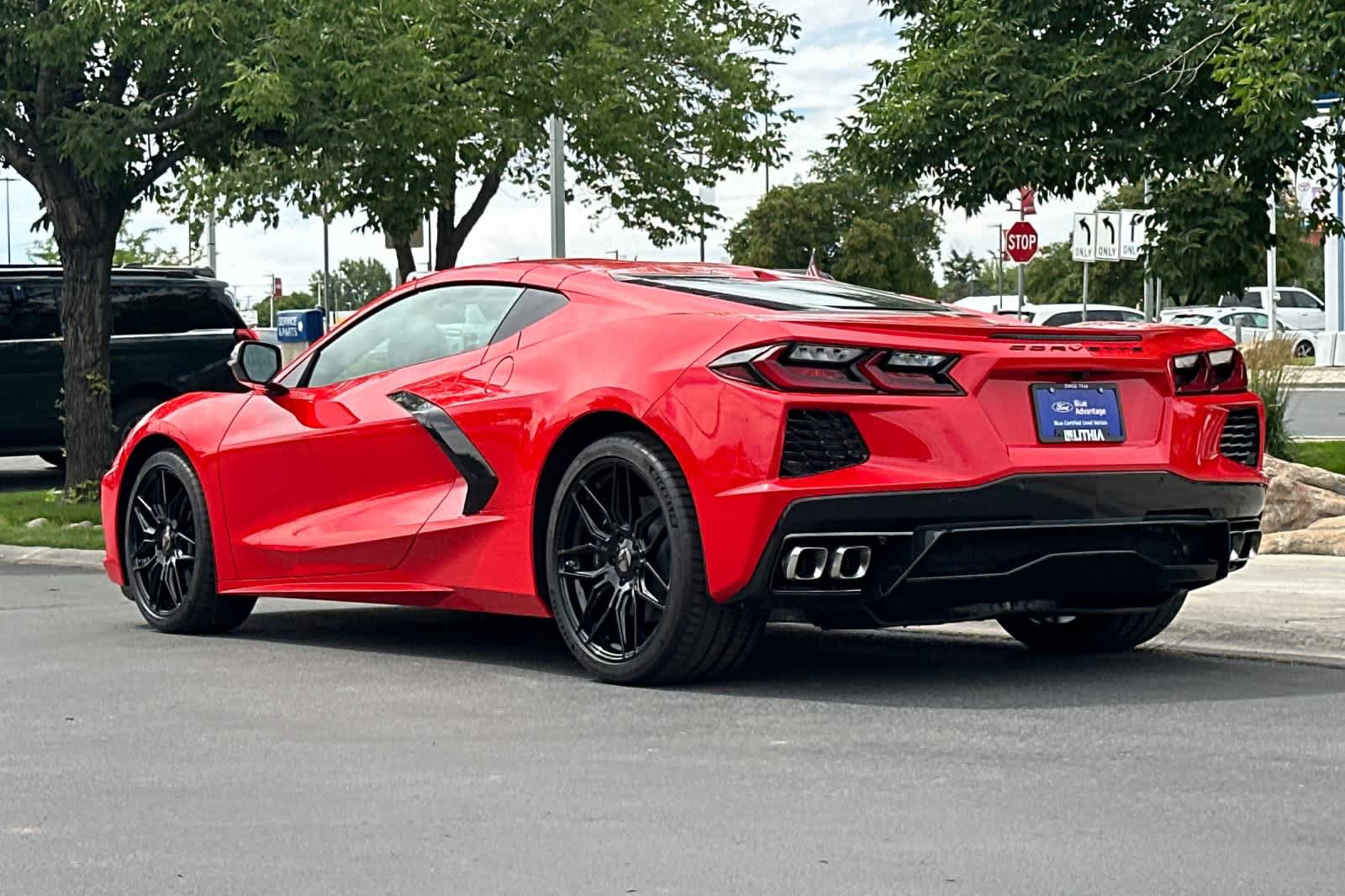 Used 2025 Chevrolet Corvette Stingray Coupe w/ 1LT RWD image 6