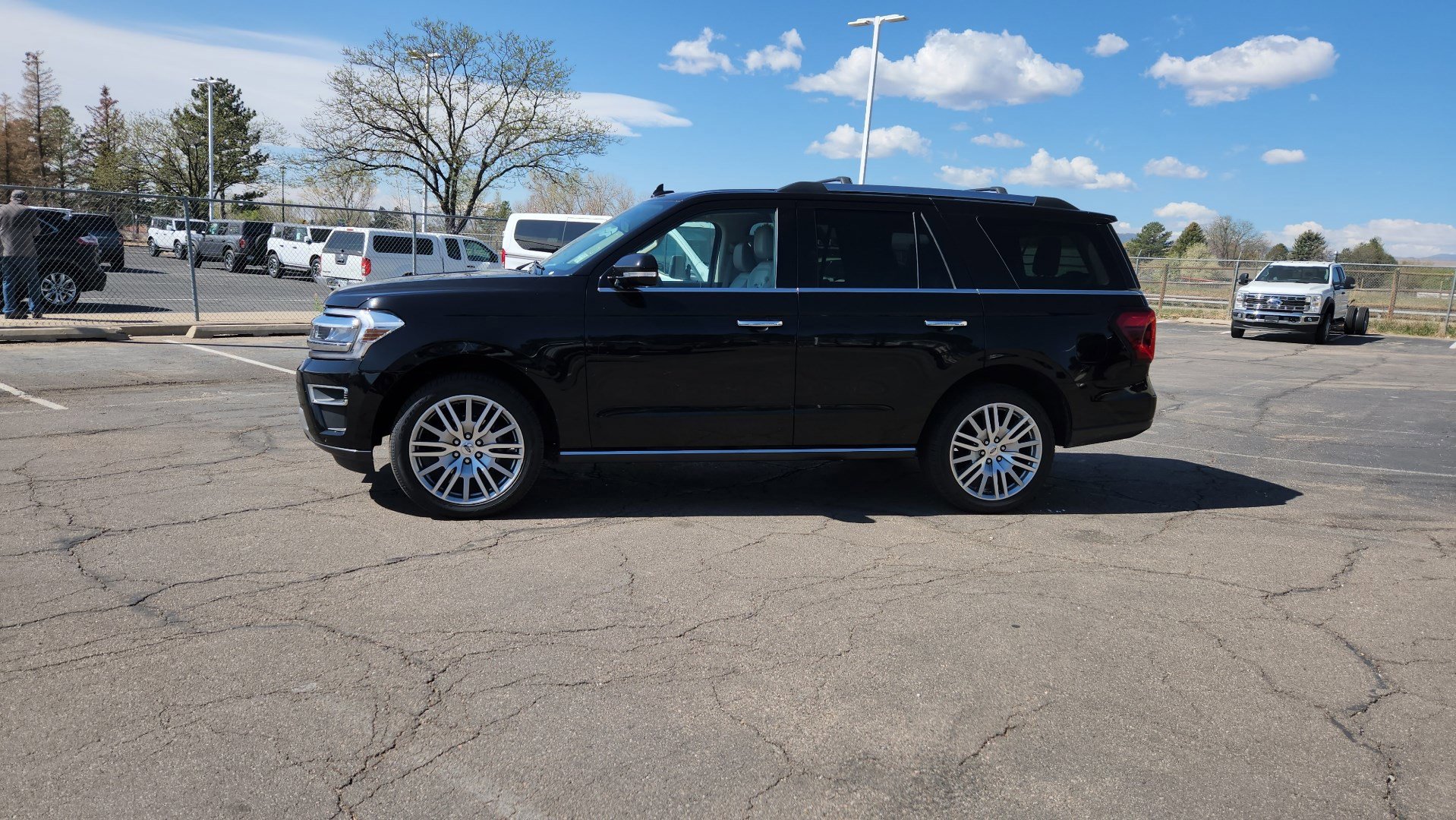 Certified 2024 Ford Expedition Limited image 5