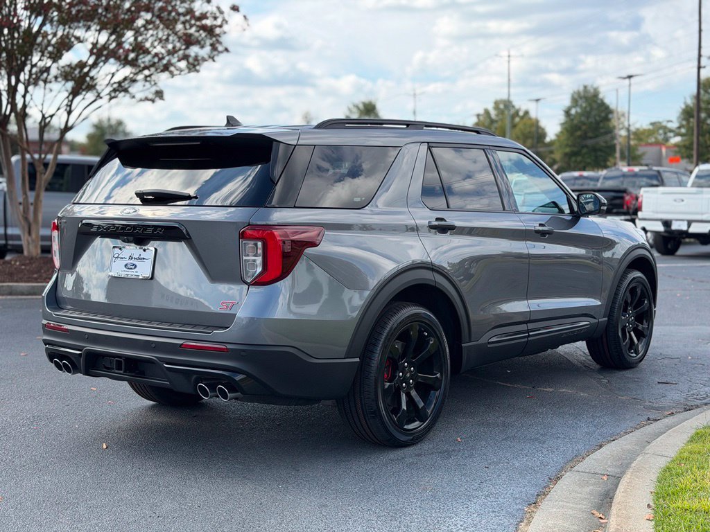 Certified 2023 Ford Explorer ST w/ Equipment Group 401A AWD/4WD image 7