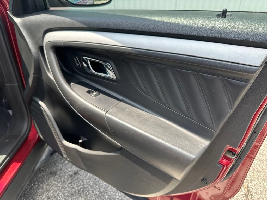 Certified 2018 Ford Taurus SEL w/ Equipment Group 201A FWD image 26