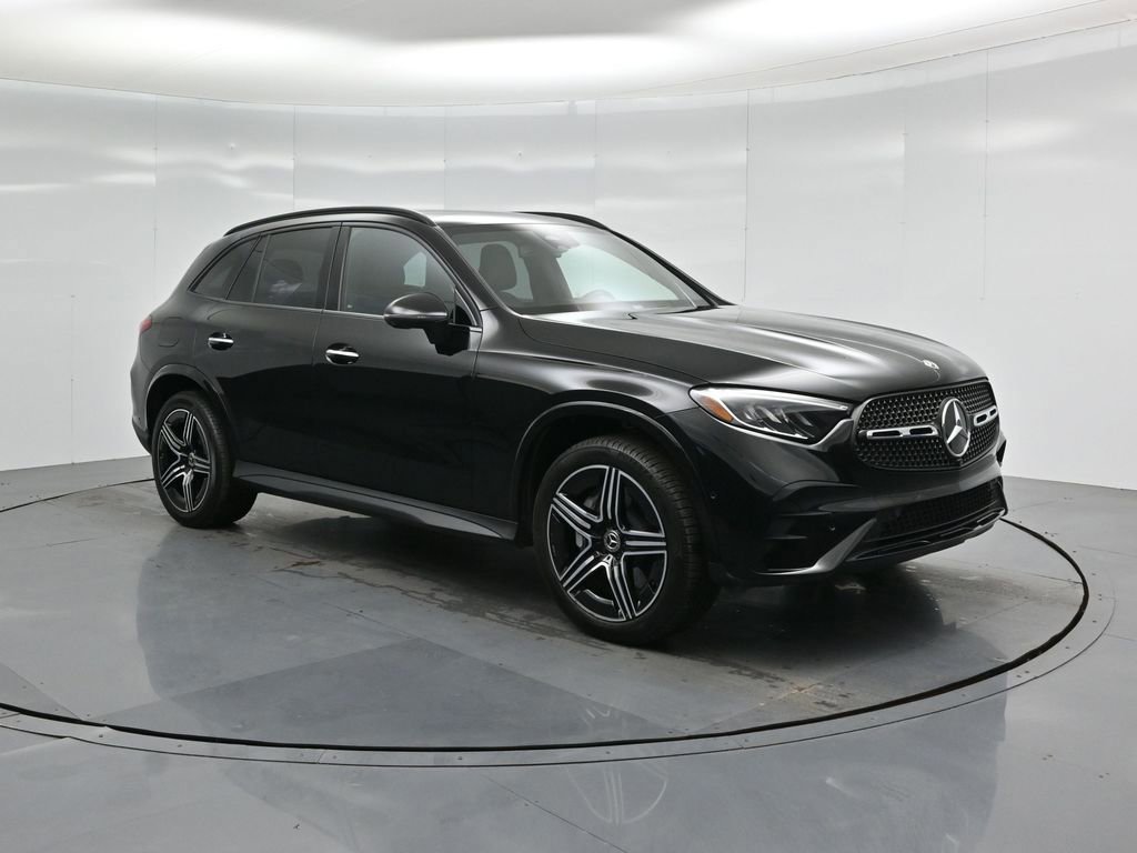 Used 2023 Mercedes-Benz GLC 300 image 7