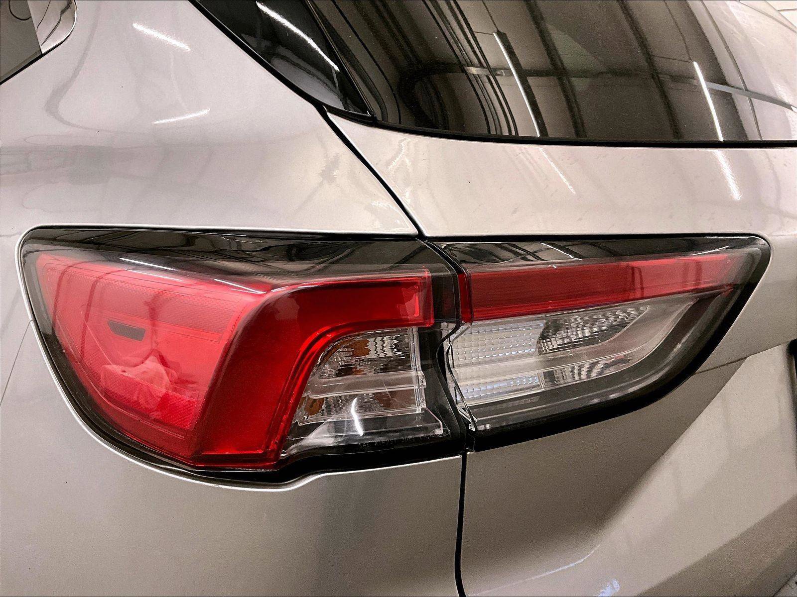 Certified 2020 Ford Escape SEL AWD/4WD image 28