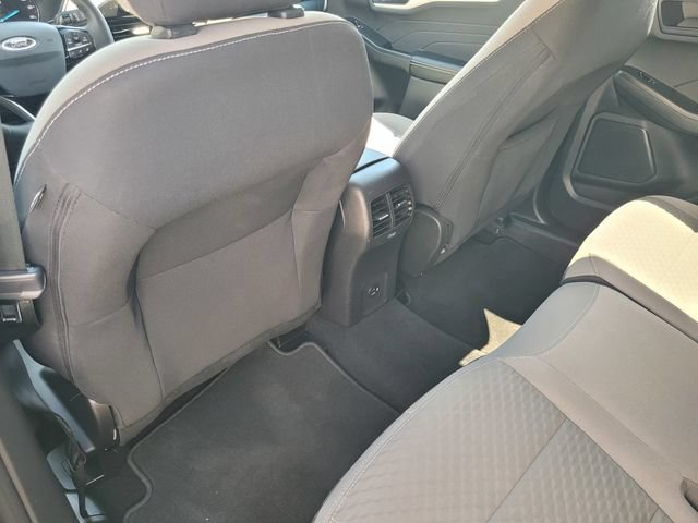 Certified 2022 Ford Escape SE w/ Convenience Package FWD image 12
