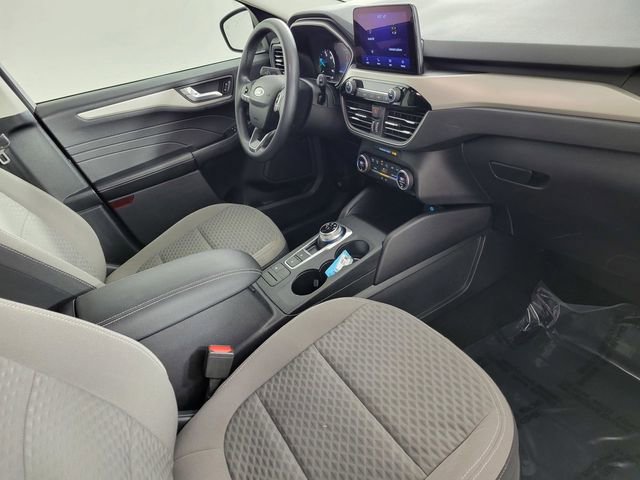 Certified 2021 Ford Escape SE image 19