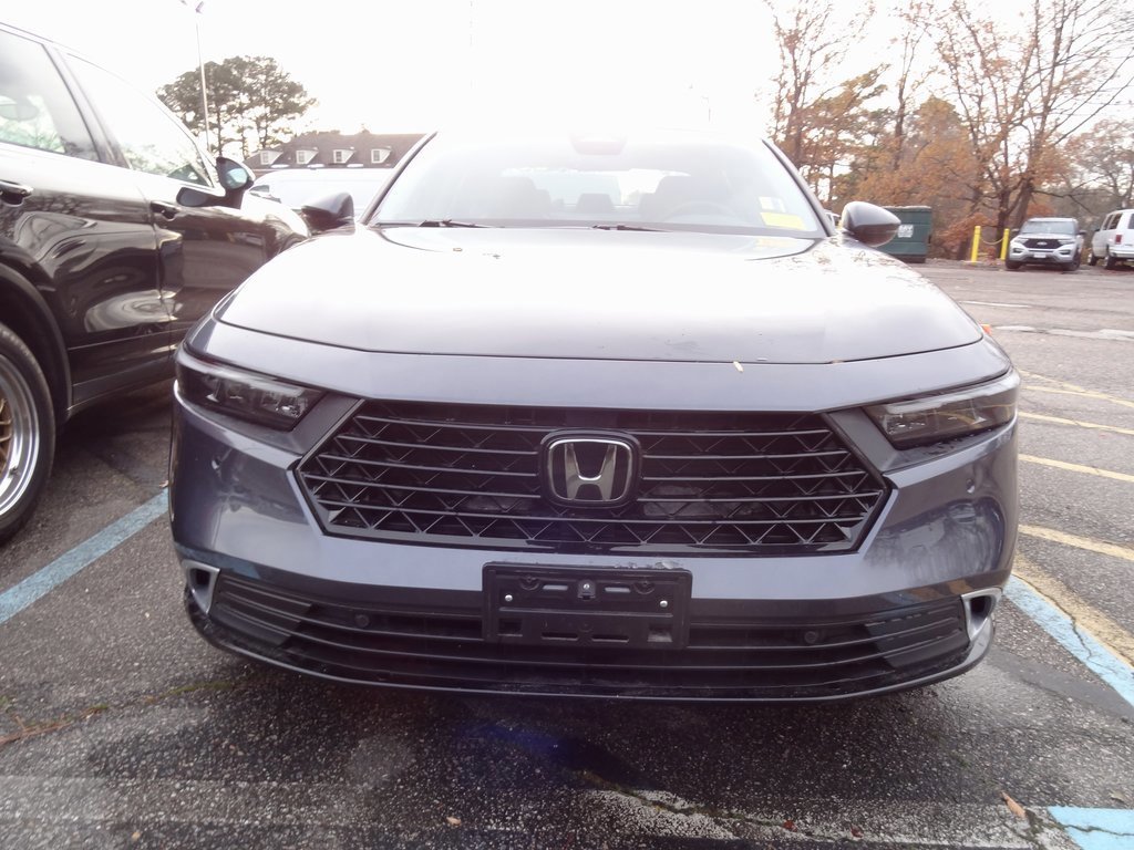 Used 2023 Honda Accord Touring image 7