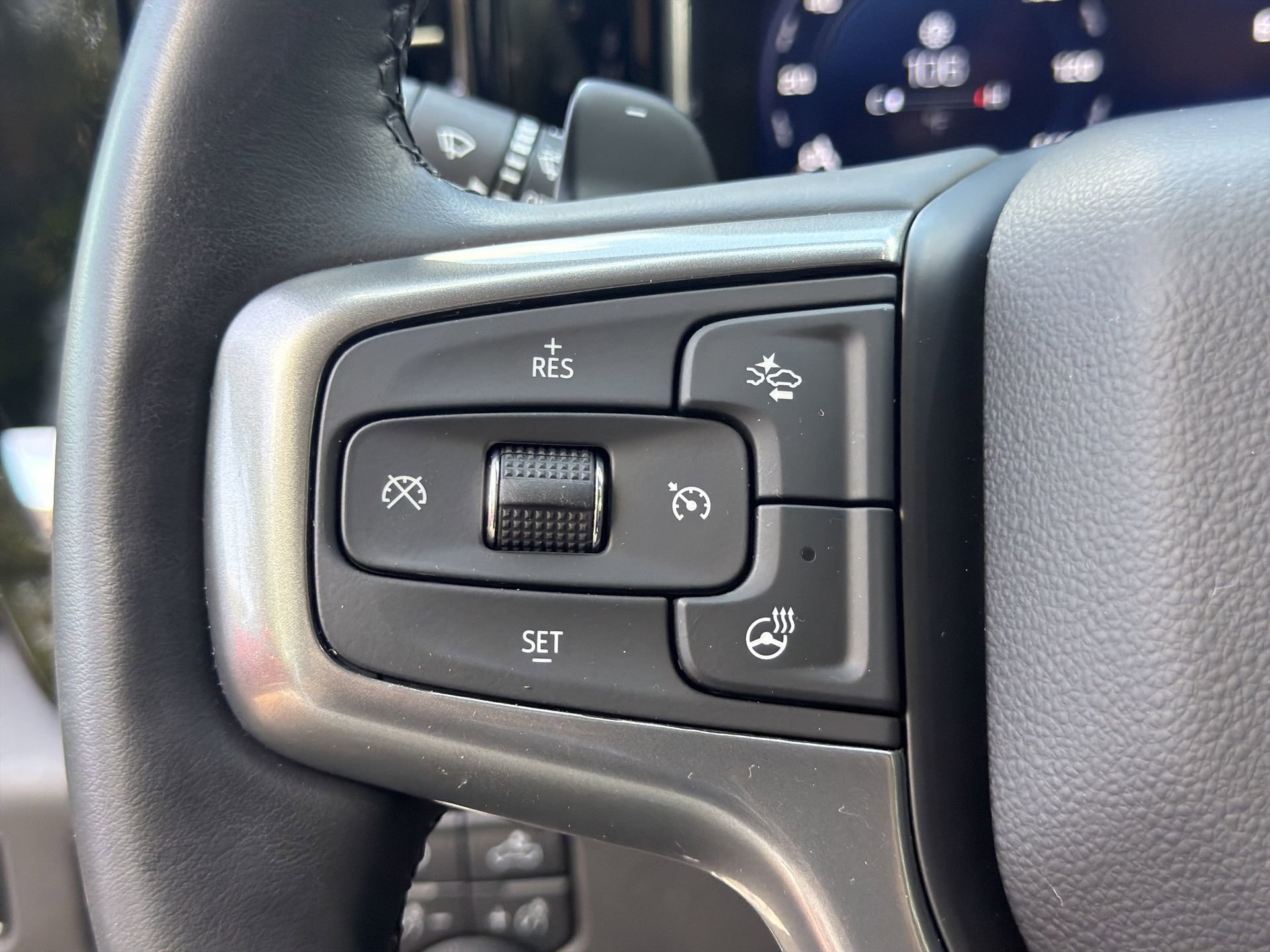 Used 2025 Chevrolet Silverado 1500 RST w/ Dark Appearance Package AWD/4WD image 63