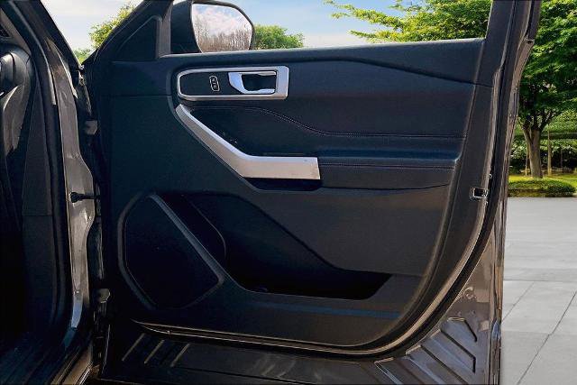 Certified 2023 Ford Explorer XLT w/ Equipment Group 202A image 23
