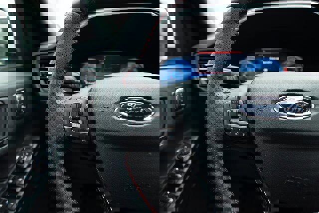 Certified 2025 Ford Escape ST-Line Elite image 14