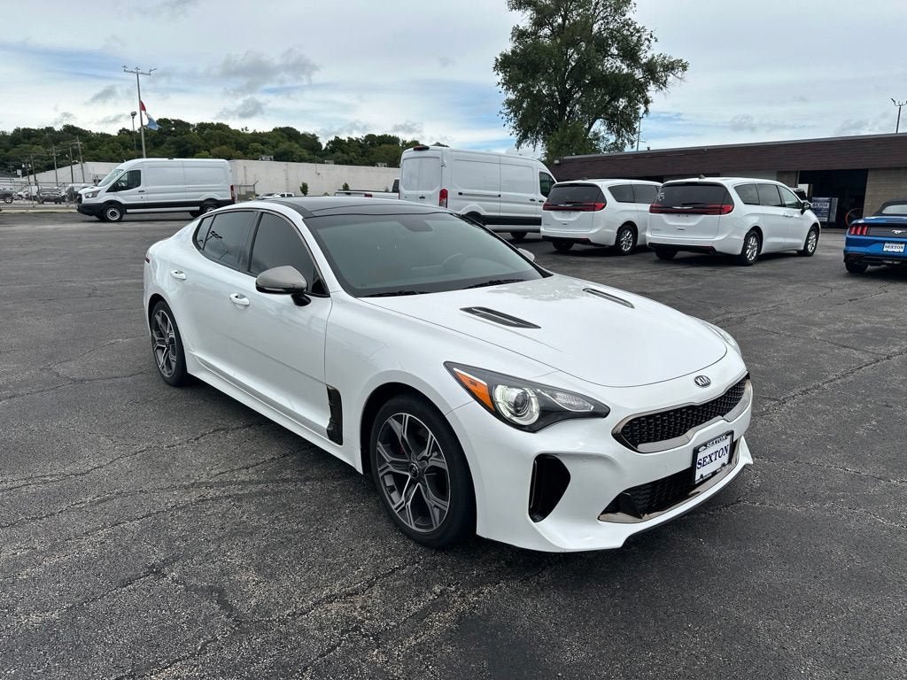 Used 2020 Kia Stinger GT-Line w/ Sun & Sound Package AWD/4WD image 3