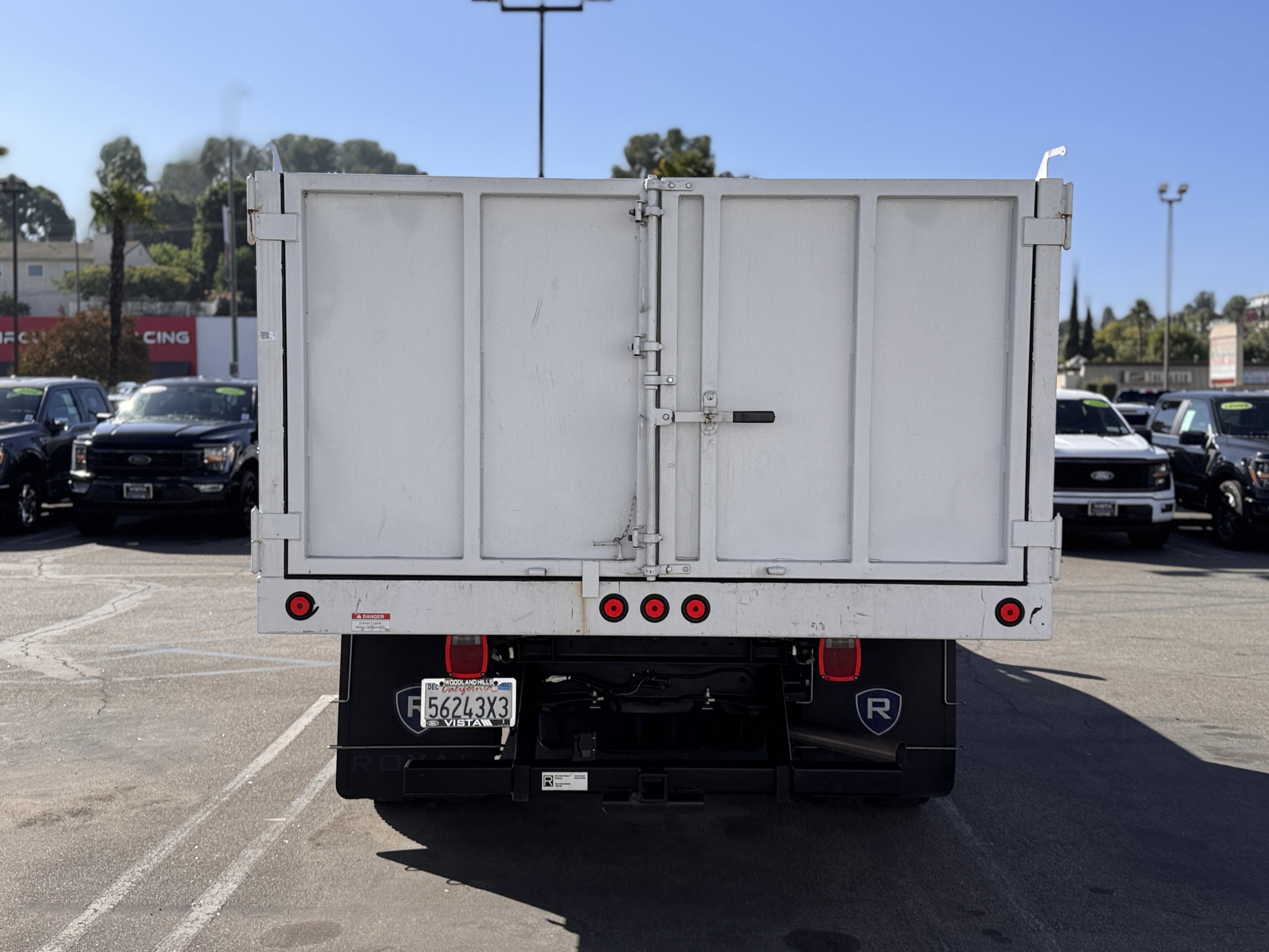 Certified 2022 Ford F550 4x4 Crew Cab Super Duty w/ Power Equipment Group image 4