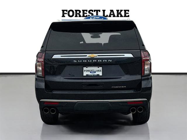 Used 2023 Chevrolet Suburban Premier image 6