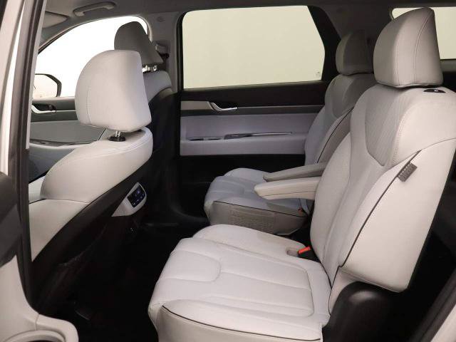 Used 2024 Hyundai Palisade SEL FWD image 14