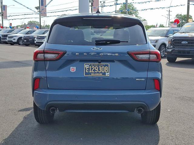 Certified 2023 Ford Escape ST-Line w/ Tech Pack #1 AWD/4WD image 5