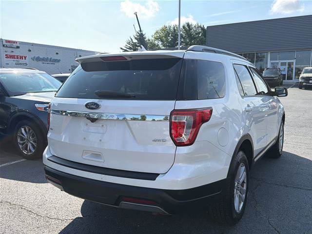 Certified 2019 Ford Explorer XLT w/ Equipment Group 201A AWD/4WD image 2