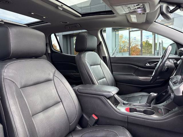Used 2019 GMC Acadia SLT w/ Black Edition FWD image 17