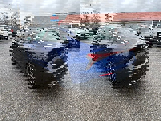 Used 2025 Kia K5 GT-Line w/ GT-Line Premium Package image 5