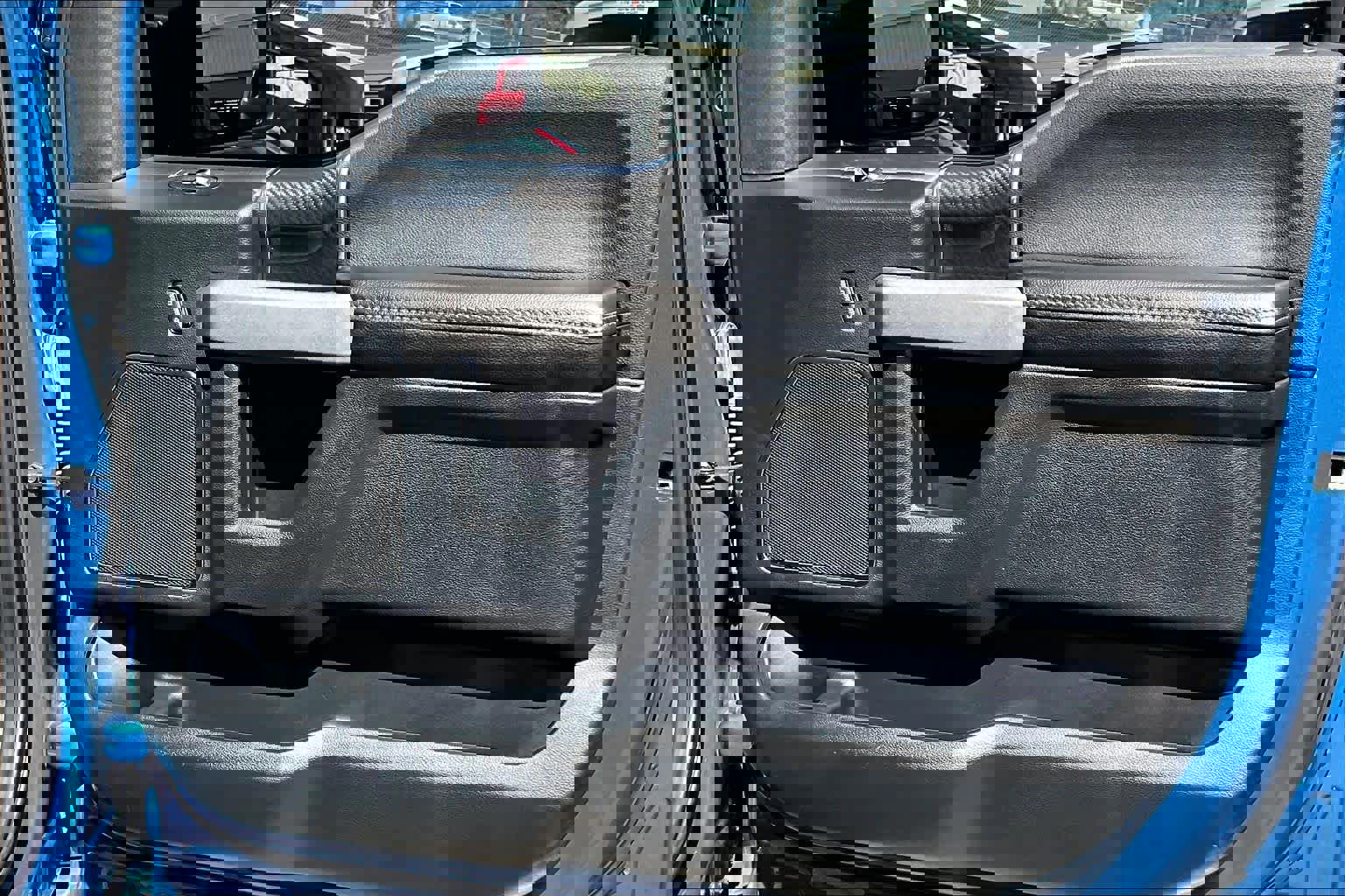 Certified 2019 Ford F150 Raptor w/ Equipment Group 802A Luxury image 25