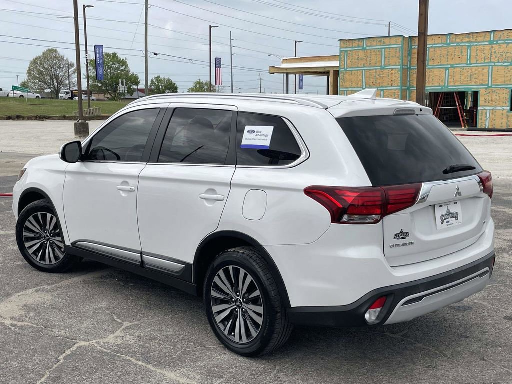 Used 2020 Mitsubishi Outlander SEL image 3