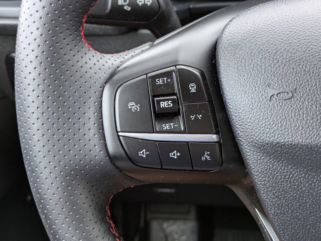 Certified 2025 Ford Escape ST-Line w/ Tech Pack #1 AWD/4WD image 27