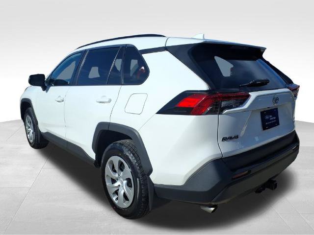 Used 2020 Toyota RAV4 LE w/ Carpet Mat Package AWD/4WD image 3