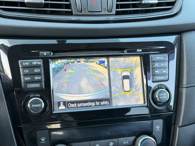 Used 2017 Nissan Rogue SV w/ SV Premium Package AWD/4WD image 22