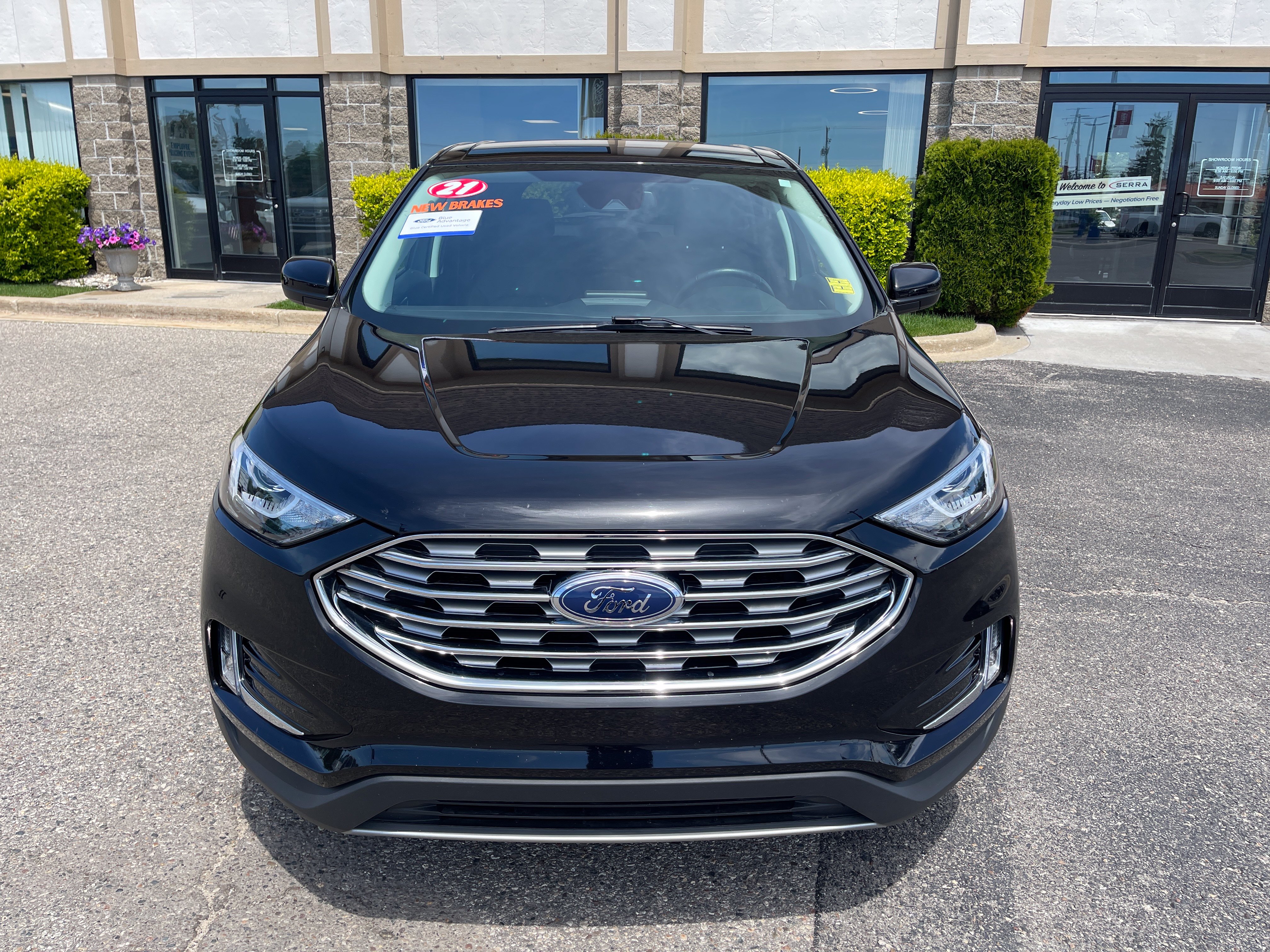 Certified 2021 Ford Edge SEL w/ Convenience Package AWD/4WD image 9