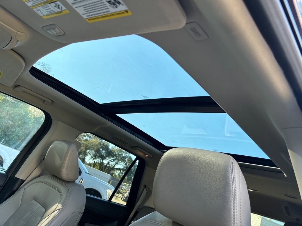 Certified 2024 Ford Expedition Limited image 13