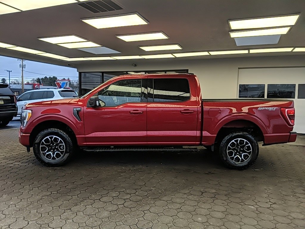 Certified 2022 Ford F150 XLT w/ Equipment Group 302A High image 6