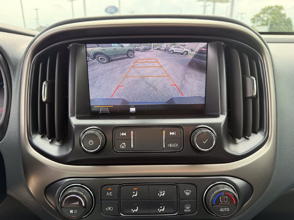 Used 2021 Chevrolet Colorado Z71 AWD/4WD image 30