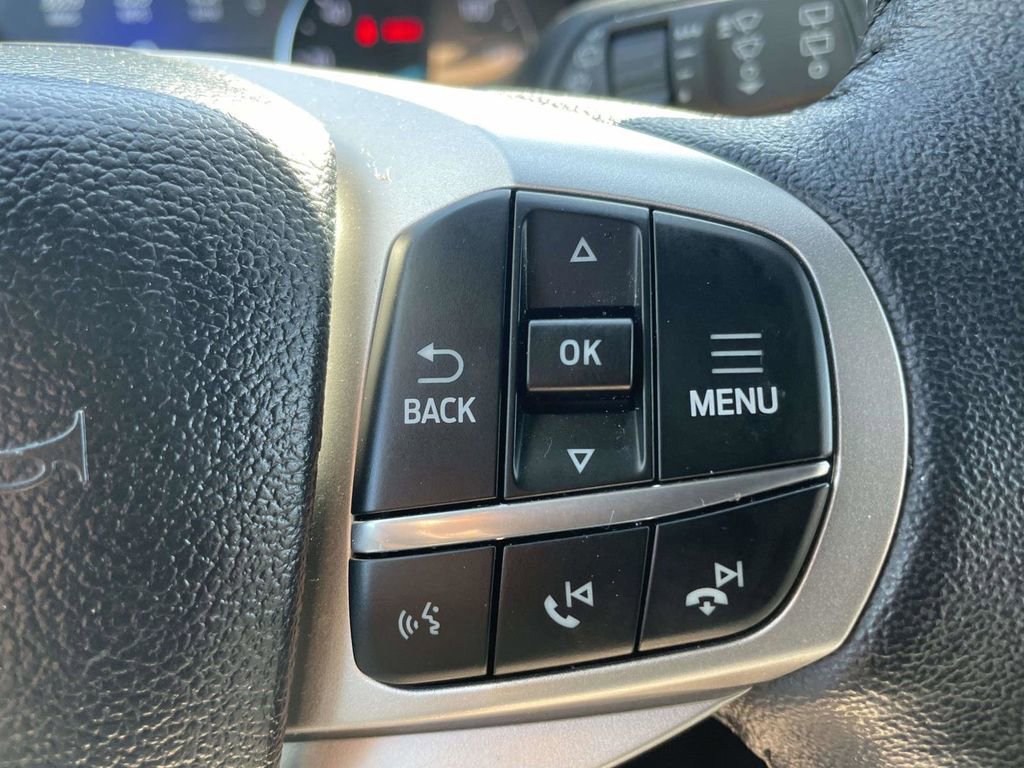 Certified 2024 Ford Explorer XLT image 24