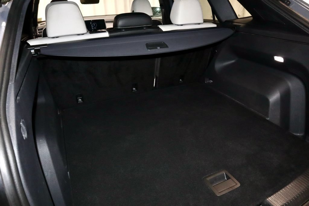 Used 2024 Volkswagen Atlas Cross Sport SEL Premium R-Line AWD/4WD image 16