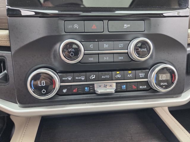 Certified 2024 Ford Expedition Max Limited image 29