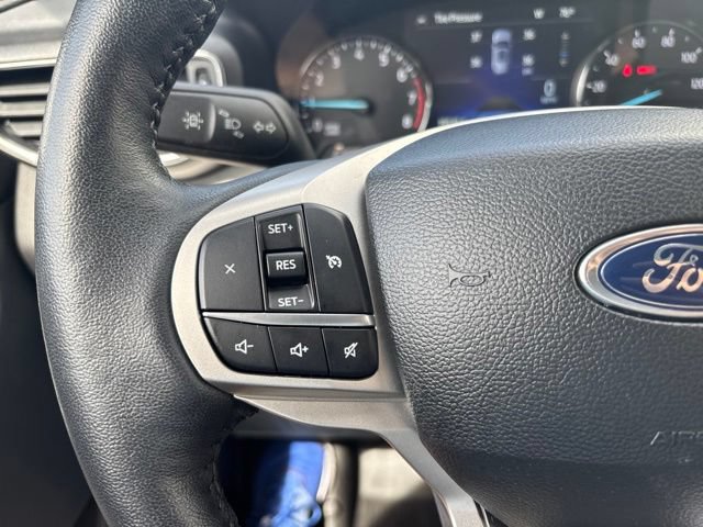 Certified 2024 Ford Explorer XLT w/ Equipment Group 202A AWD/4WD image 18