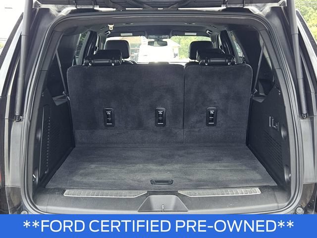 Used 2021 Chevrolet Suburban Premier AWD/4WD image 9