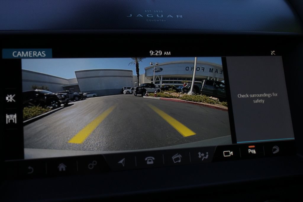 Used 2022 Jaguar F-TYPE Coupe RWD image 29
