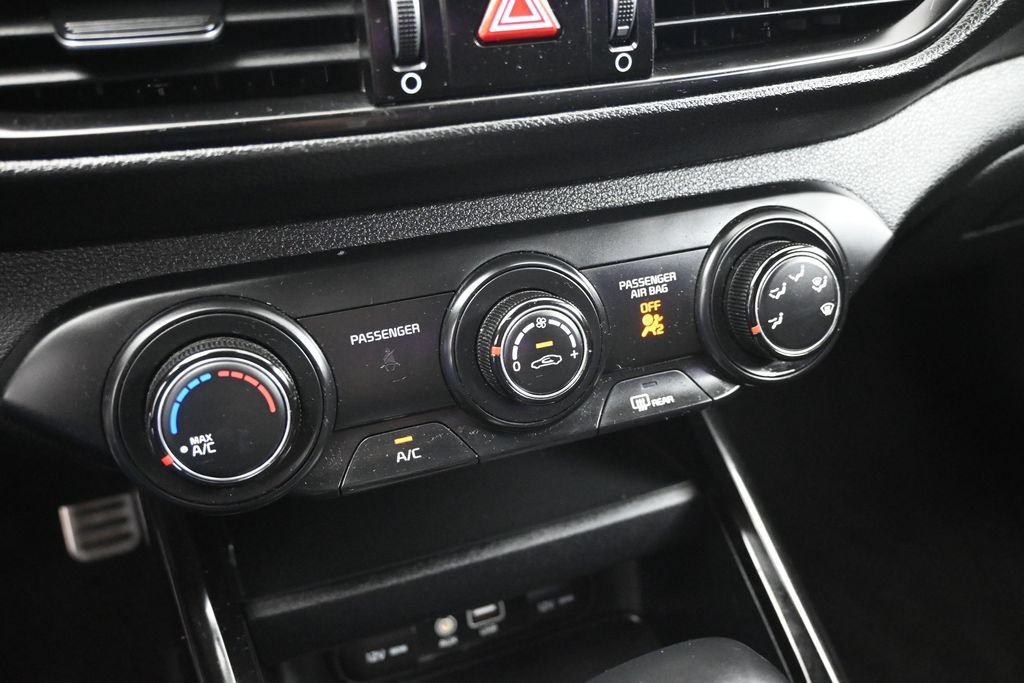 Used 2020 Kia Forte GT-Line FWD image 16
