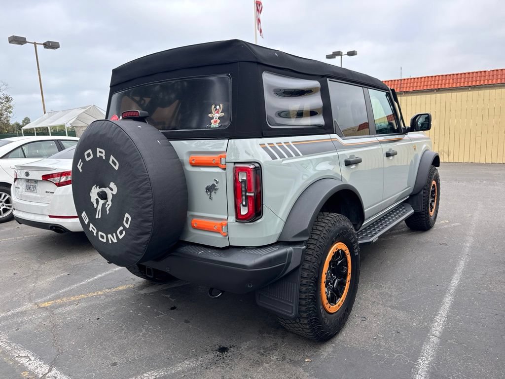 Certified 2023 Ford Bronco Badlands w/ Sasquatch Package AWD/4WD image 3