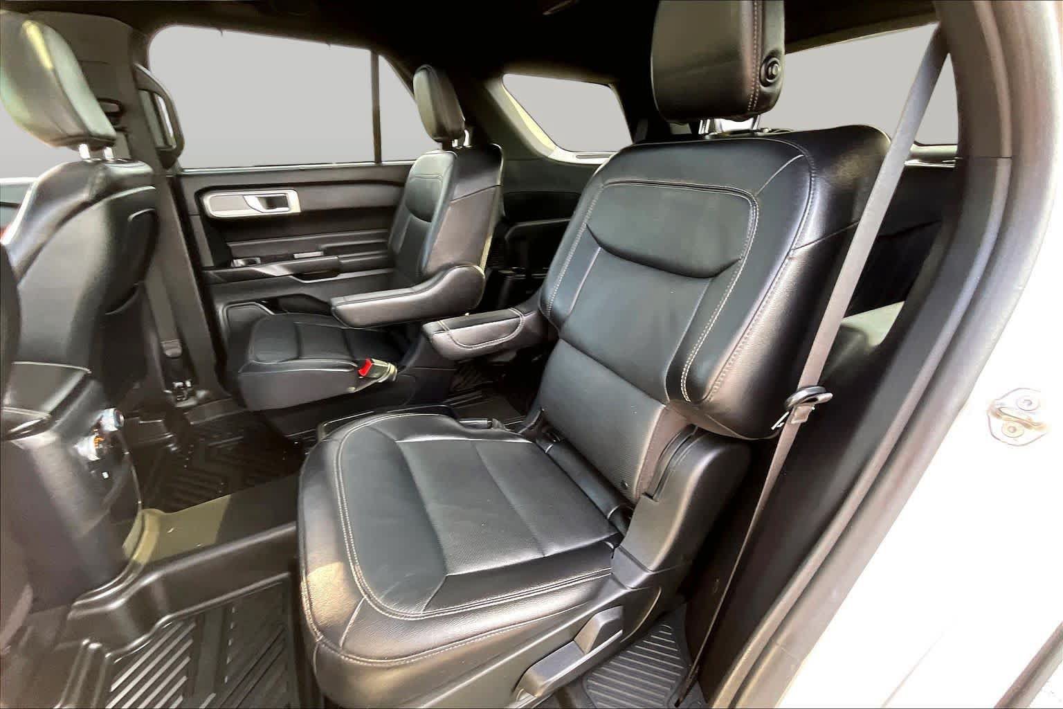 Certified 2020 Ford Explorer Limited AWD/4WD image 19